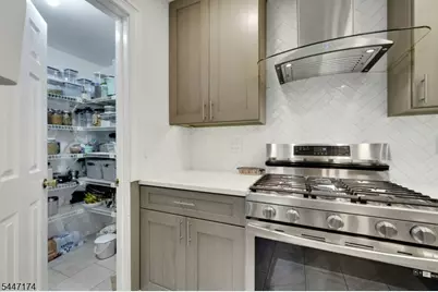 9 Brookstone Cir, Parsippany, NJ 07950 - Photo 15