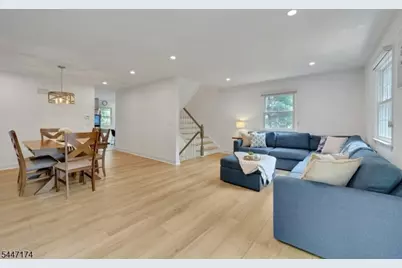 9 Brookstone Cir, Parsippany, NJ 07950 - Photo 9