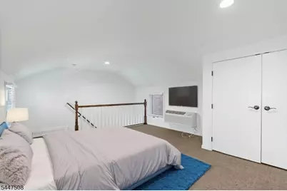 54 W Somerset St #Rear, Raritan, NJ 08869 - Photo 7