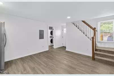 54 W Somerset St #Rear, Raritan, NJ 08869 - Photo 5