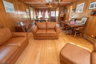 5 Pardun Ave, Milltown, NJ 08850 - Photo 9