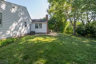 5 Pardun Ave, Milltown, NJ 08850 - Photo 35