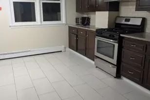 75 E 27th St, Bayonne, NJ 07002 - Photo 3