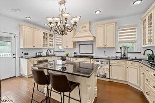 314 Pennington Ave, Passaic, NJ 07055 - Photo 9
