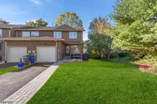 21 Sherwood Ct, Raritan Township, NJ 08822 - Photo 1