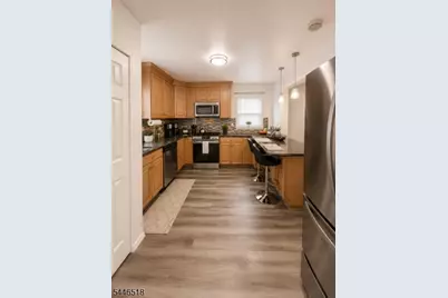 22 Halstead St, Kearny, NJ 07032 - Photo 3