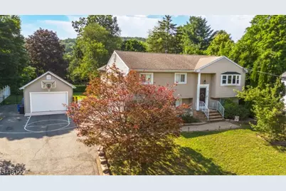 7 Cumberland Rd, West Milford Twp., NJ 07480 - Photo 3