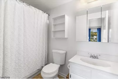 108 Constitution Way, Franklin, NJ 07416 - Photo 13