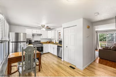 108 Constitution Way, Franklin, NJ 07416 - Photo 3