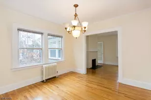 45 Essex Ave, Montclair, NJ 07042 - Photo 7