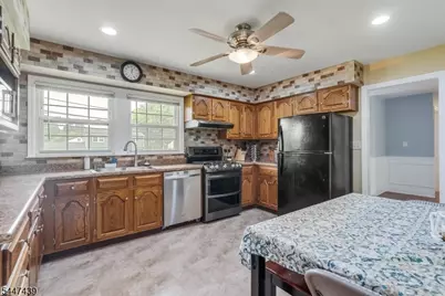 59 Knoll Rd, Parsippany, NJ 07054 - Photo 11