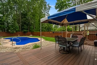 59 Knoll Rd, Parsippany, NJ 07054 - Photo 27