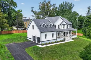 105 Woodfern Rd, Branchburg Township, NJ 08853 - Photo 11