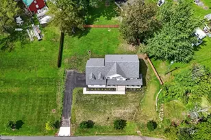 105 Woodfern Rd, Branchburg Township, NJ 08853 - Photo 13