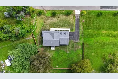 105 Woodfern Rd, Branchburg Township, NJ 08853 - Photo 9