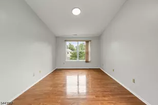 351 Ventnor Ct, Piscataway Township, NJ 08854 - Photo 13