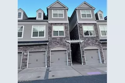 204 Welsh Pl, Morris Plains, NJ 07950 - Photo 1
