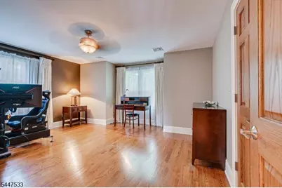 4 Edgewood Rd, Edison, NJ 08820 - Photo 37