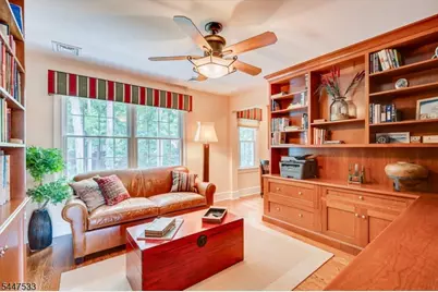 4 Edgewood Rd, Edison, NJ 08820 - Photo 33