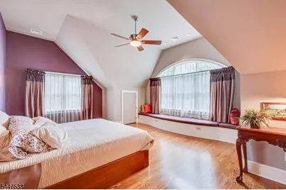 4 Edgewood Rd, Edison, NJ 08820 - Photo 25