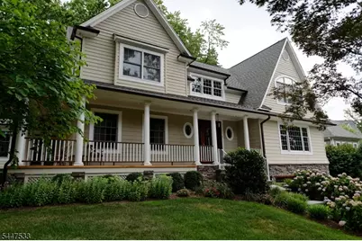 4 Edgewood Rd, Edison, NJ 08820 - Photo 3
