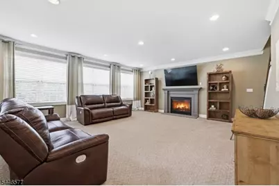 20 Ruggiero Way, Mount Olive, NJ 07828 - Photo 17