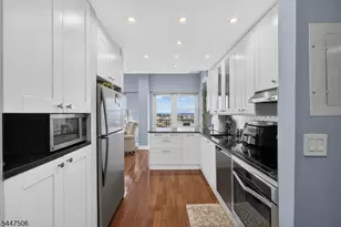 6600 Kennedy Blvd E Apt, West New York, NJ 07093 - Photo 3