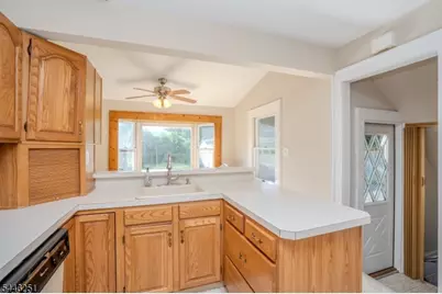 520 Winsor St, Bound Brook, NJ 08805 - Photo 17