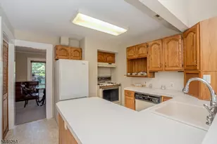 520 Winsor St, Bound Brook, NJ 08805 - Photo 13