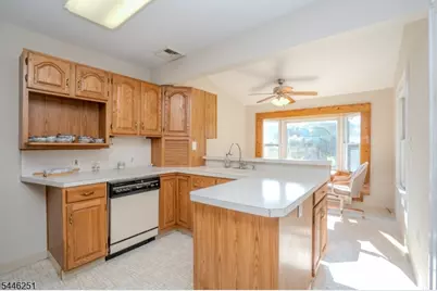 520 Winsor St, Bound Brook, NJ 08805 - Photo 11