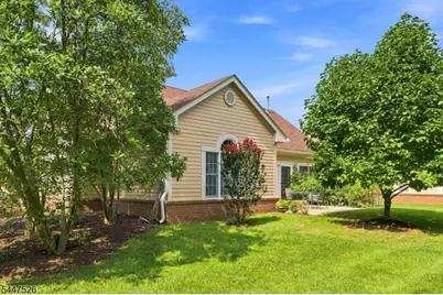 47 Hedge Row Rd, Plainsboro Township, NJ 08540 - Photo 27