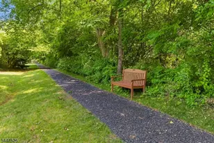 47 Hedge Row Rd, Plainsboro Township, NJ 08540 - Photo 29