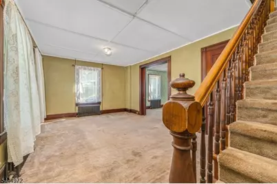 9 Central St, Lebanon, NJ 08833 - Photo 3