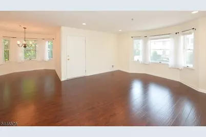 45 Royal Ave #49, Hawthorne, NJ 07506 - Photo 5