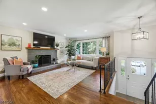 63 Whitney Dr, Berkeley Heights Township, NJ 07922 - Photo 3