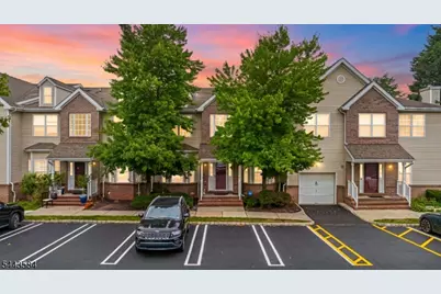 186 Sunshine Dr, Piscataway Township, NJ 08854 - Photo 1
