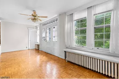 204 Palisade Ave, Union City, NJ 07087 - Photo 9