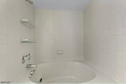 15 Crystal Lane #307, Paterson, NJ 07501 - Photo 23
