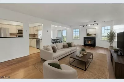 15 Crystal Lane #307, Paterson, NJ 07501 - Photo 7