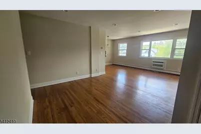 201 Vail St #4b, Hackettstown, NJ 07840 - Photo 3