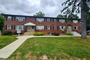 201 Vail St, Hackettstown, NJ 07840 - Photo 9