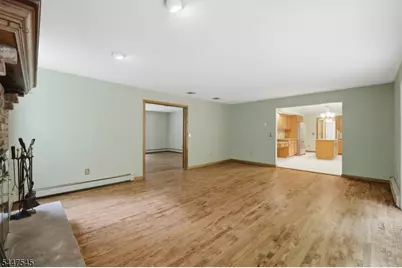 860 Glen Rd, Sparta Township, NJ 07871 - Photo 17
