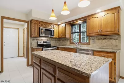 860 Glen Rd, Sparta Township, NJ 07871 - Photo 9
