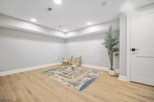 145 Glen Ave, Millburn, NJ 07041 - Photo 21