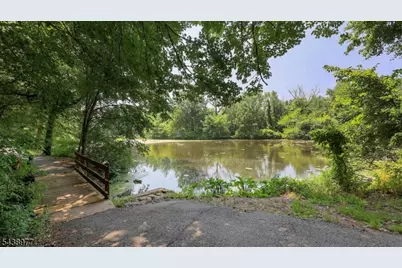 11 Munsee Dr, Cranford Township, NJ 07016 - Photo 37