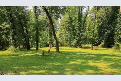 11 Munsee Dr, Cranford Township, NJ 07016 - Photo 39