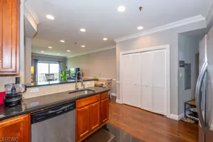 15-19 Tichenor Ln, Newark, NJ 07114 - Photo 9