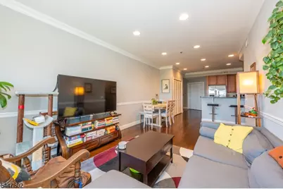 15-19 Tichenor Ln #406, Newark, NJ 07114 - Photo 13