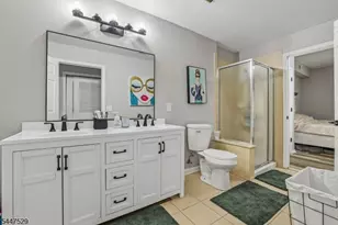 358 Rector, Perth Amboy, NJ 08861 - Photo 13