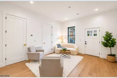 113.5 Oak St #1, Jersey City, NJ 07304 - Photo 5